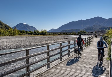 nicola brollo   Ciclovia Alpe Adria - Carnia-Paluzza-Finanziato dal Fondo europeo di sviluppo regionale e Interreg V-A Italia-Austria 2014-2020 progetto BIKE NAT